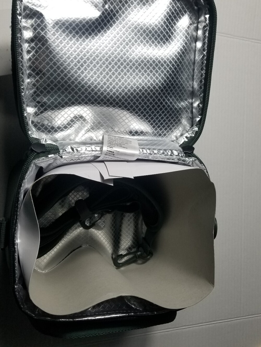 NWT NIKE INSULATED LUNCH BAG - Picture 14 of 15